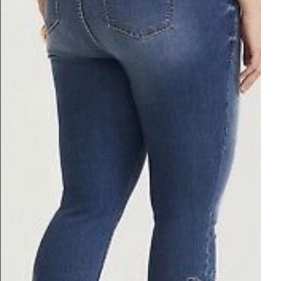 Cut out emblem Denim jeans - Picture 6 of 6